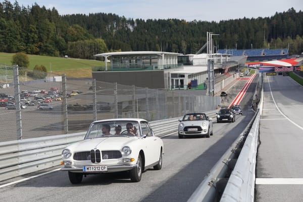 Führungsfahrzeug beim 1. Spielberger Mini-Treffen